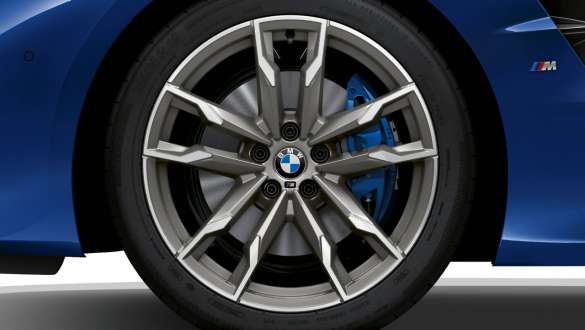  M Sport brakes.