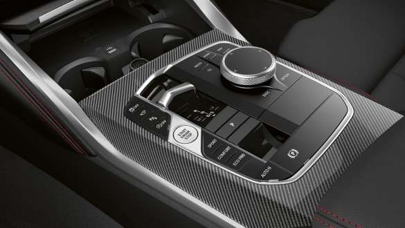  Steptronic sport transmission for fast gear changes.