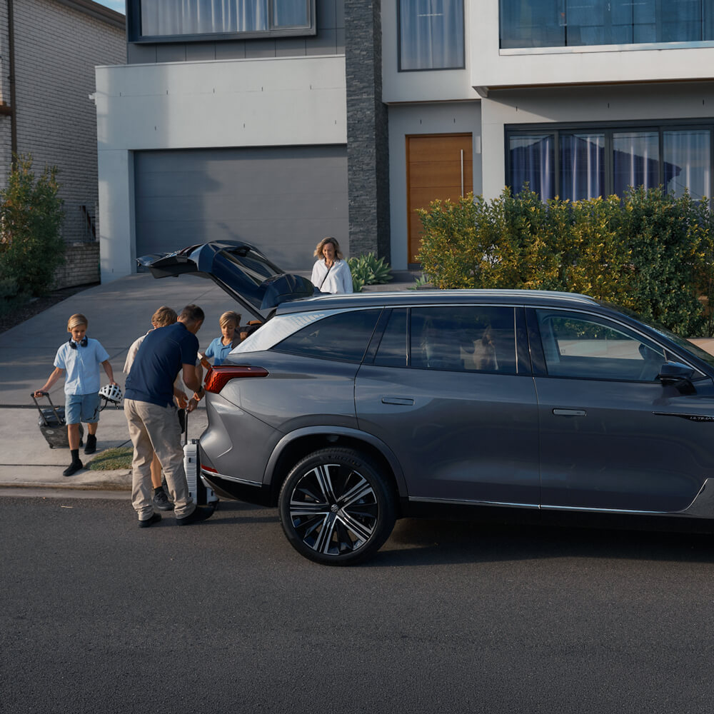 ADVANCED SAFETY. BUILT FOR PEACE OF MIND