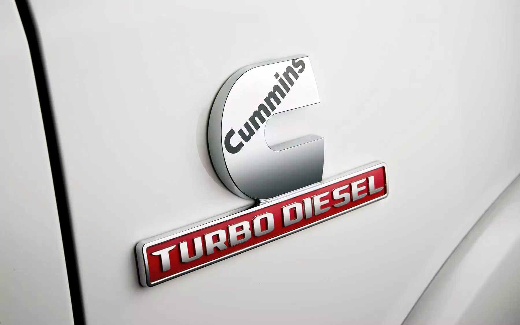 CLASS-EXCLUSIVE CUMMINS TURBO DIESEL