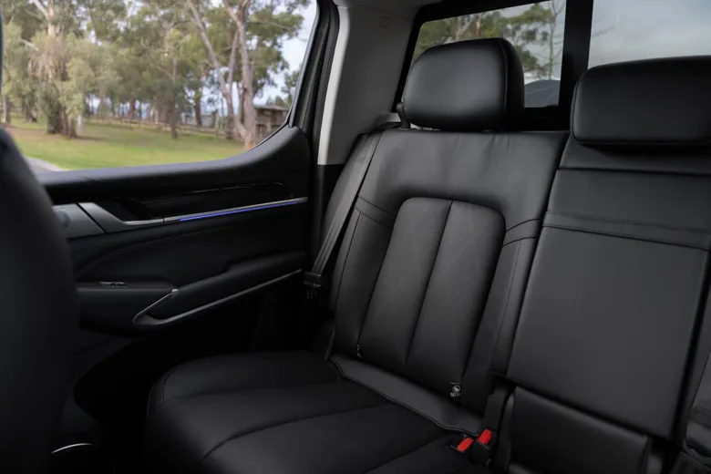 Seats Advanced Comfort