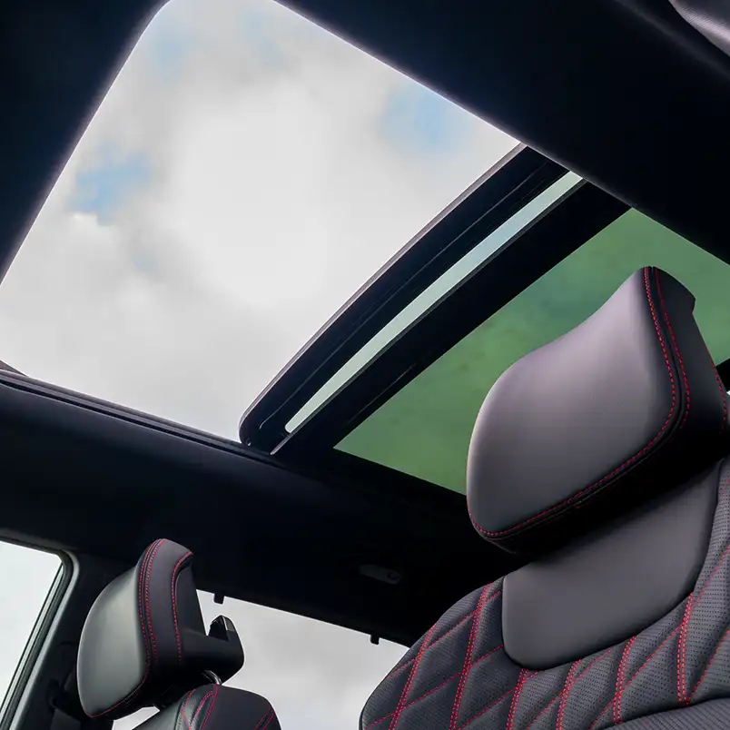 Panoramic glass sunroof