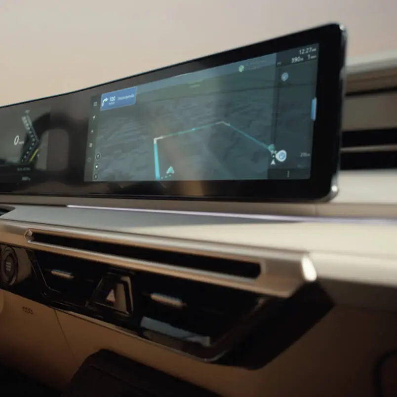 Dual 12.3-inch panoramic displays