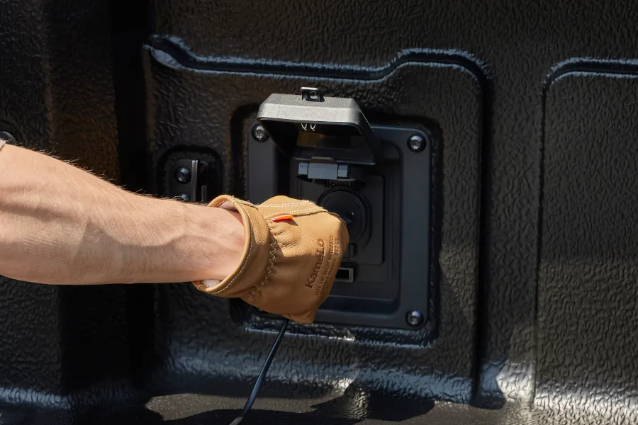 240V Power outlets