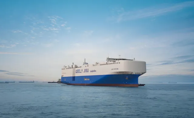 Geely’s first ever Ro-Ro vessel “Jisu Fortune” embarks on its maiden voyage to Europe, accelerating global expansion
