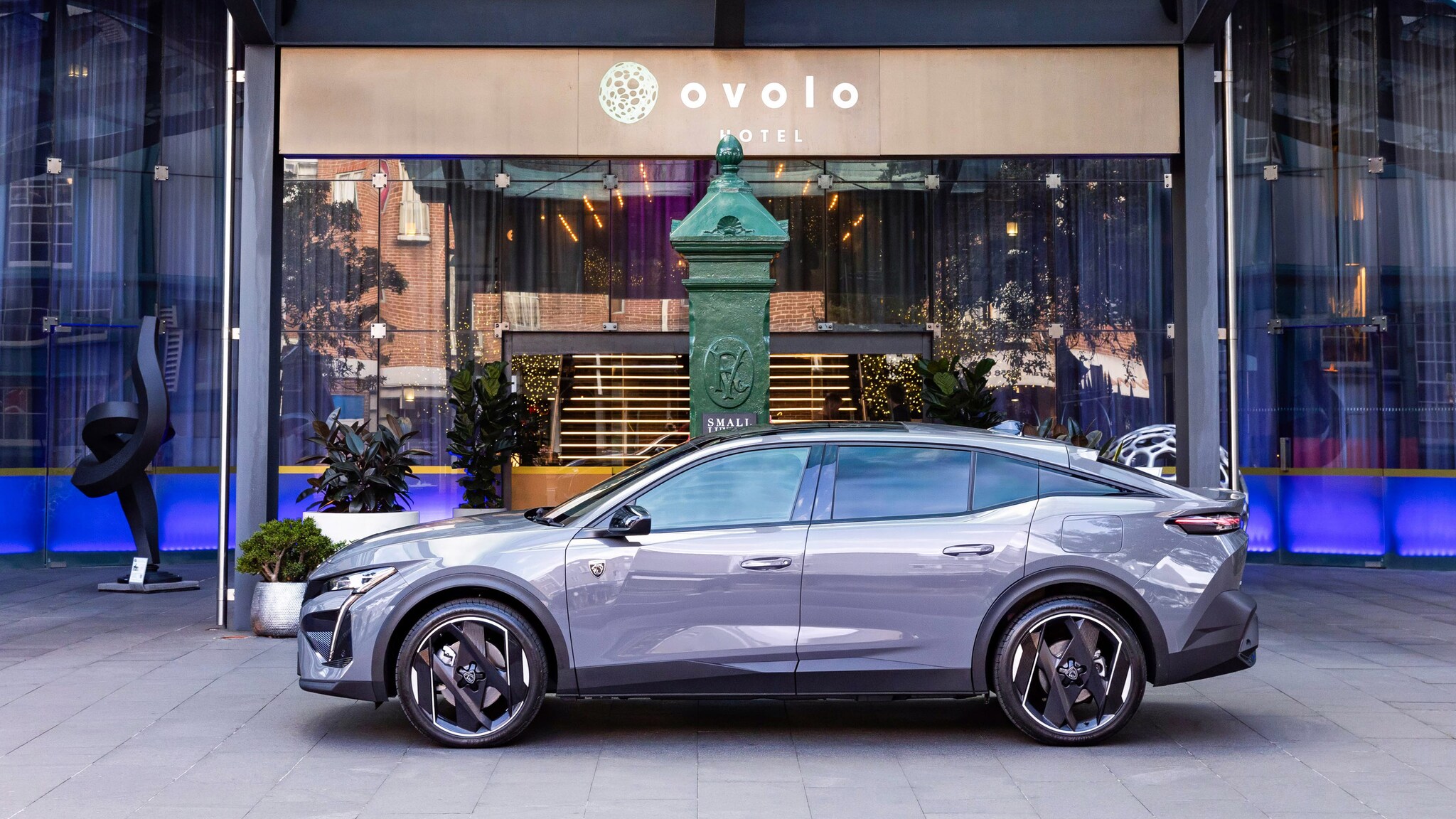 PEUGEOT Australia and Ovolo Woolloomooloo partner for an Electric Escape!