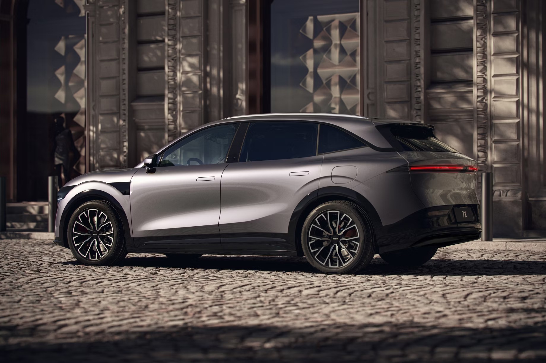 A Week That Changed Everything: The Zeekr 7X Breaks 1000+ Pre-Orders.