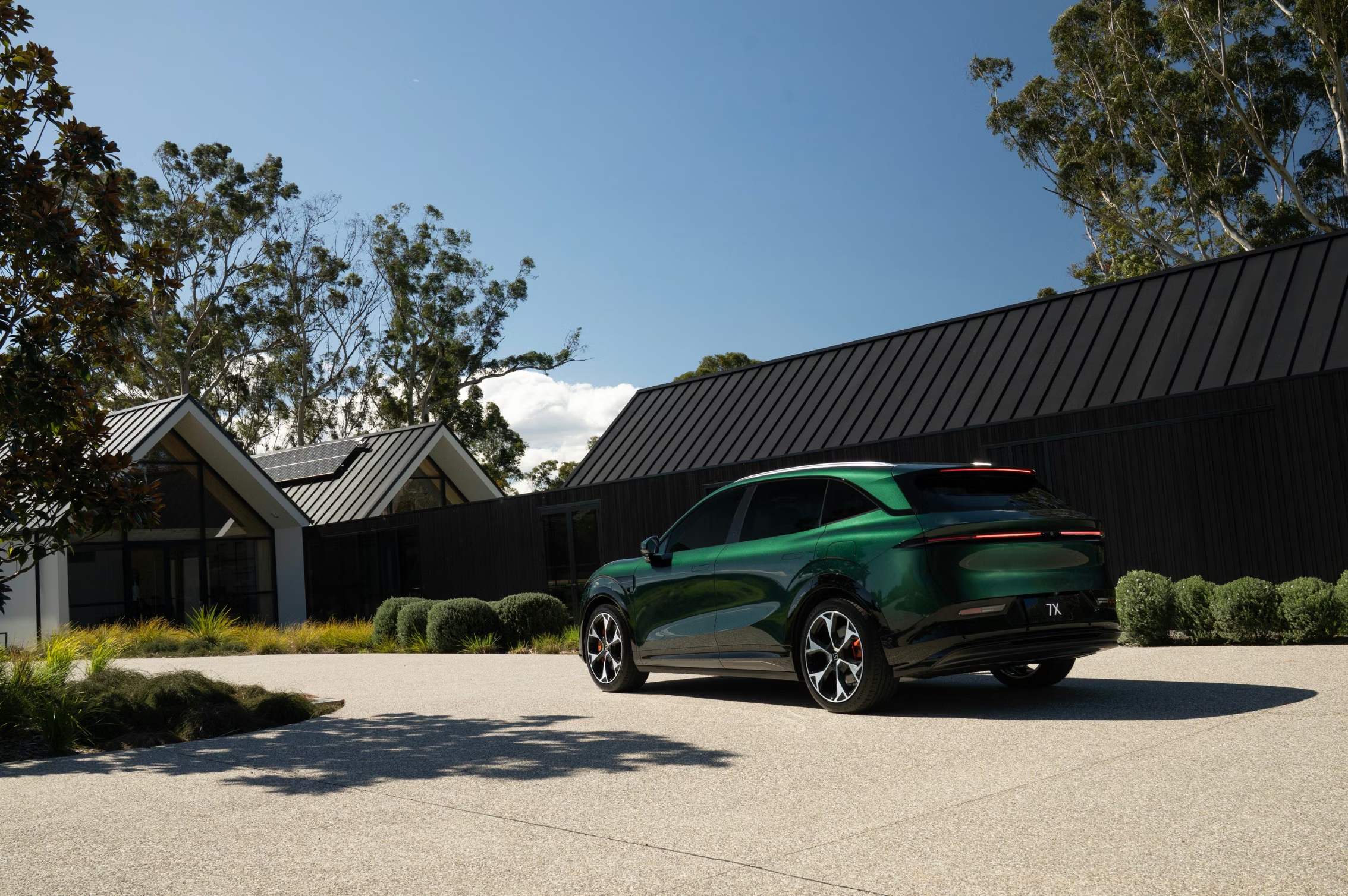 Australian Buyers Choose Zeekr 7X Over Established Premium Rivals