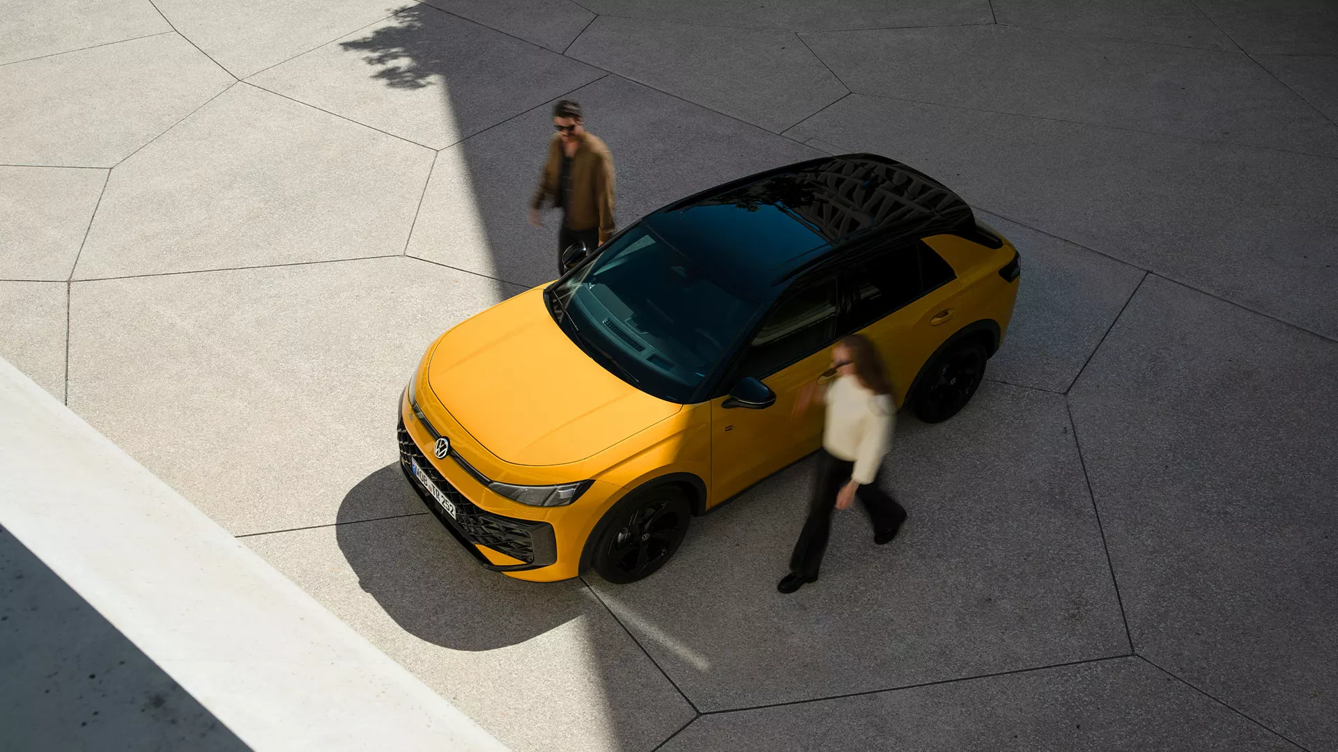 Volkswagen showcases the world premiere of the all-new T‑Roc