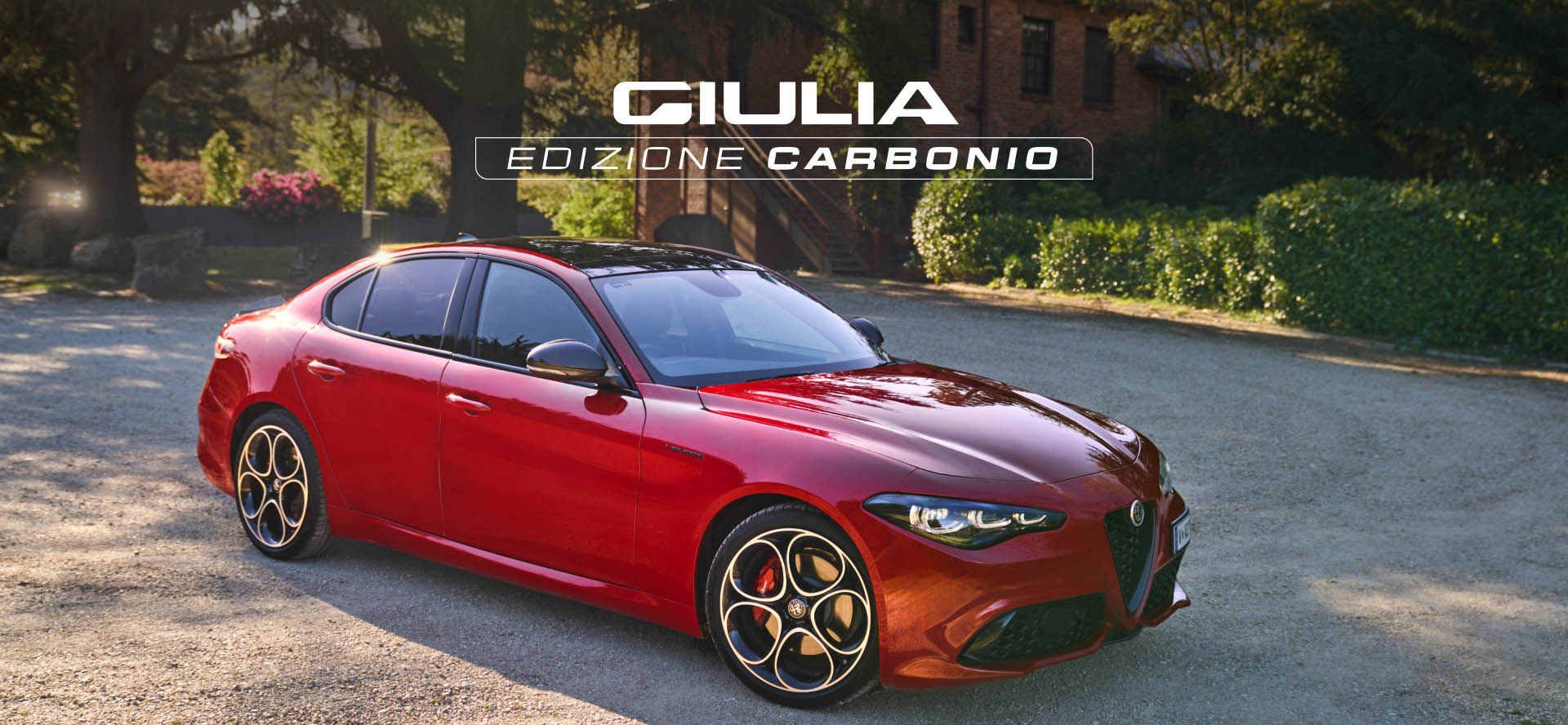 GIULIA EDIZIONE CARBONIO Image