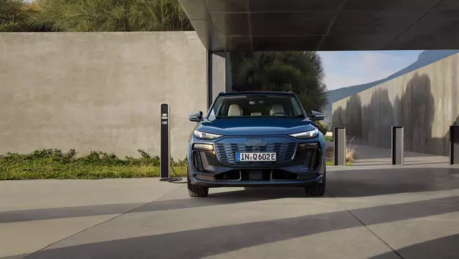 Audi Q6 e-tron Image